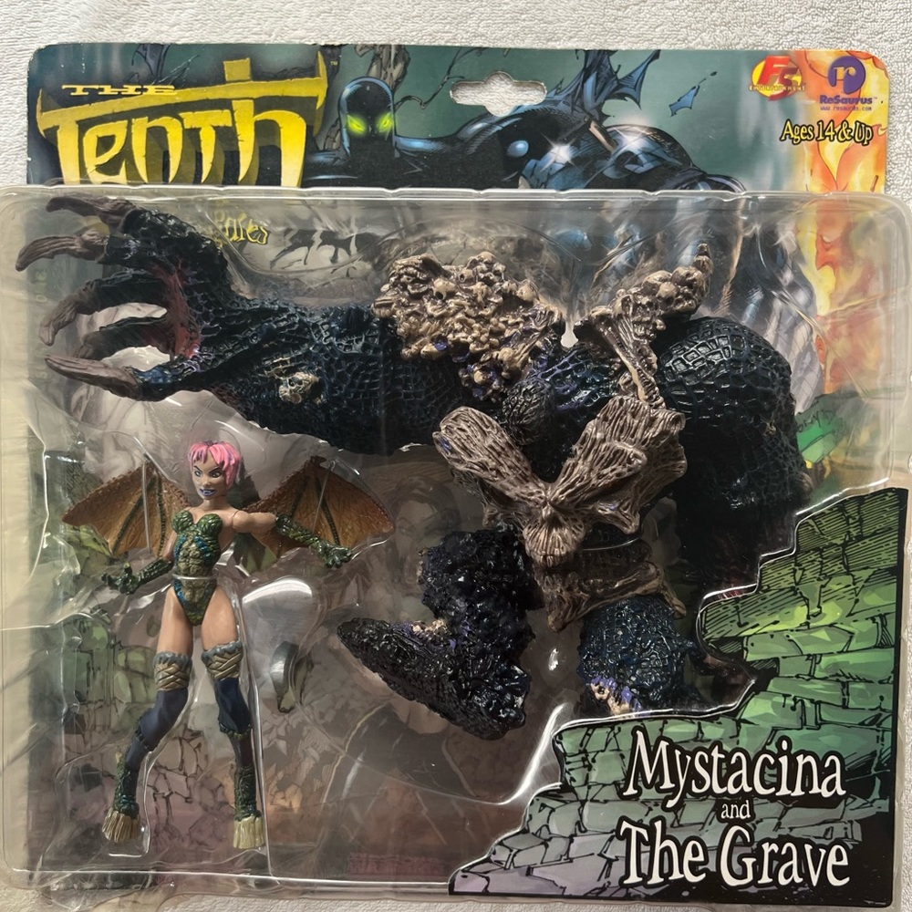 The Tenth Mystacina and the Grave Resaurus action figure collectibles